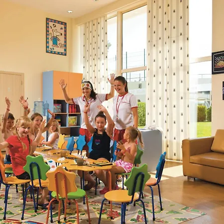 Riu Helios 4* ساني بيتش